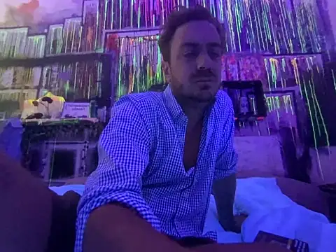 3615-ULLA online show from 09-09-25, 03:11