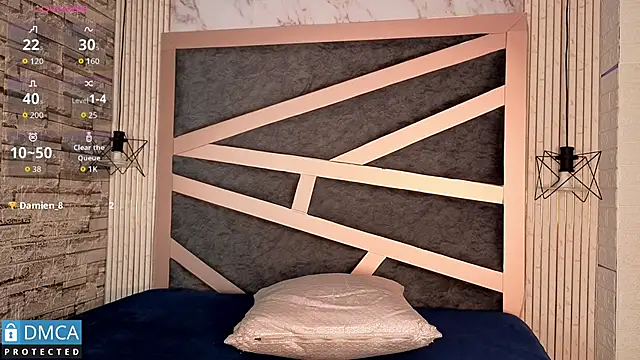 Clhoee  online show from 11-12-25, 03:07