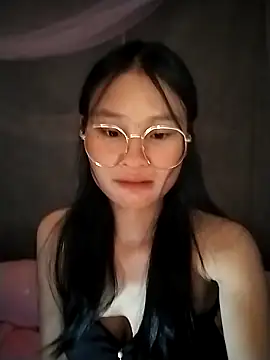 Snapshot of saronla_03 chatting on 10-28-25, 07:34 saronla 03 online show from 10-28-25, 07:34