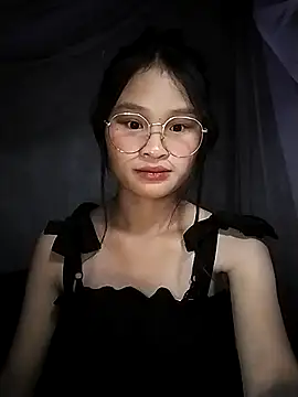 Snapshot of saronla_03 chatting on 11-08-25, 06:40 saronla 03 online show from 11-08-25, 06:40