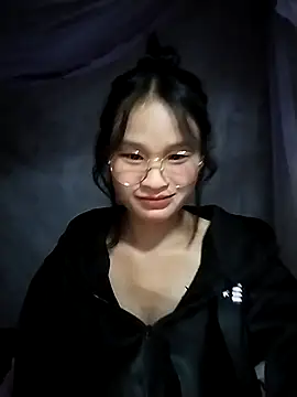 Snapshot of saronla_03 chatting on 11-14-25, 03:55 saronla 03 online show from 11-14-25, 03:55