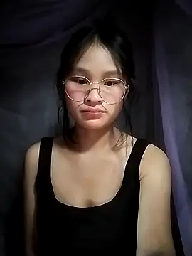 Snapshot of saronla_03 chatting on 11-21-25, 07:01 saronla 03 online show from 11-21-25, 07:01