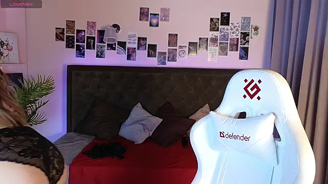 Jesica mooon online show from 10-06-25, 01:36