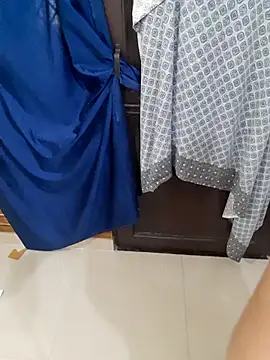 Snapshot of Sony-rani chatting on 10-29-25, 06:26 Sony-rani online show from 10-29-25, 06:26