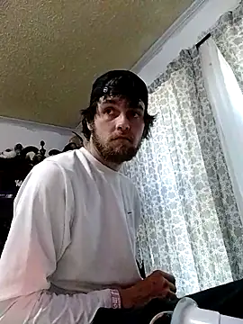 Snapshot of high3ndlowlife chatting on 10-15-25, 03:12 high3ndlowlife online show from 10-15-25, 03:12