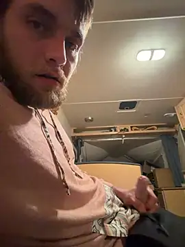 Snapshot of high3ndlowlife chatting on 11-21-25, 04:44 high3ndlowlife online show from 11-21-25, 04:44