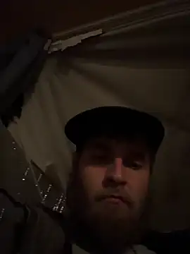 Snapshot of high3ndlowlife chatting on 12-19-25, 11:56 high3ndlowlife online show from 12-19-25, 11:56