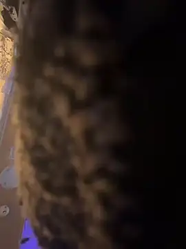 Snapshot of high3ndlowlife chatting on 01-09-26, 04:43 high3ndlowlife online show from 01-09-26, 04:43