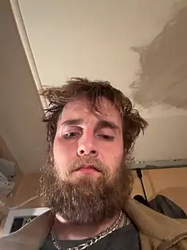 Snapshot of high3ndlowlife chatting on 01-14-26, 11:38 high3ndlowlife online show from 01-14-26, 11:38