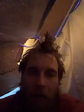 Snapshot of high3ndlowlife chatting on 01-31-26, 08:51 high3ndlowlife online show from 01-31-26, 08:51