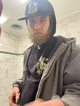 Snapshot of high3ndlowlife chatting on 02-10-26, 10:08 high3ndlowlife online show from 02-10-26, 10:08