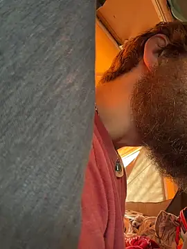 Snapshot of high3ndlowlife chatting on 02-18-26, 05:53 high3ndlowlife online show from 02-18-26, 05:53