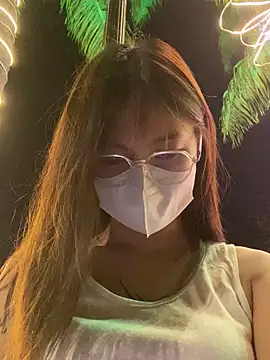   BabyShowPublic   online show from 11-23-25, 03:56