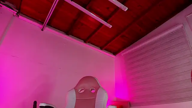 emma madi online show from 09-24-25, 11:57