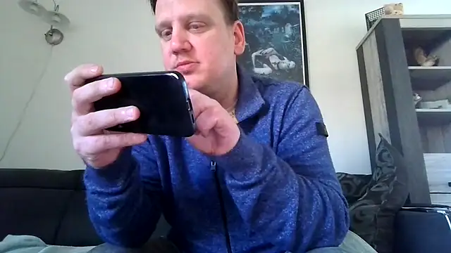 Snapshot of epica40 chatting on 05-18-26, 05:52 epica40 online show from 05-18-26, 05:52