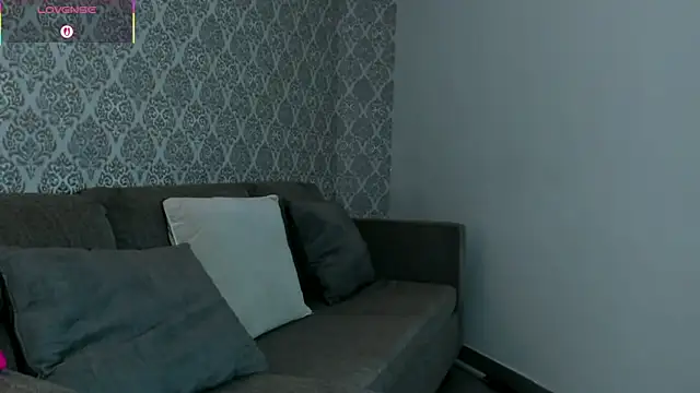 BellaNixs online show from 11-27-25, 03:30