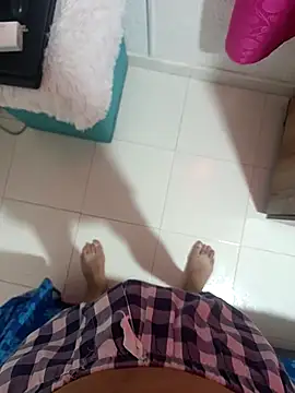 CarlosGris online show from 04-16-26, 03:57