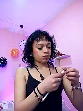LadyWawy online show from 10-16-25, 01:12
