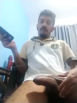 Snapshot of mpyetro chatting on 09-26-25, 02:48 mpyetro online show from 09-26-25, 02:48