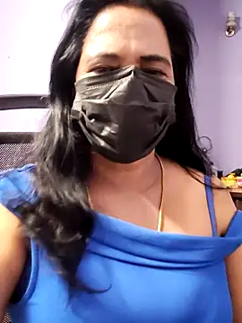 mallu-lover online show from 10-31-25, 01:56