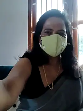 mallu-lover online show from 01-07-26, 02:03