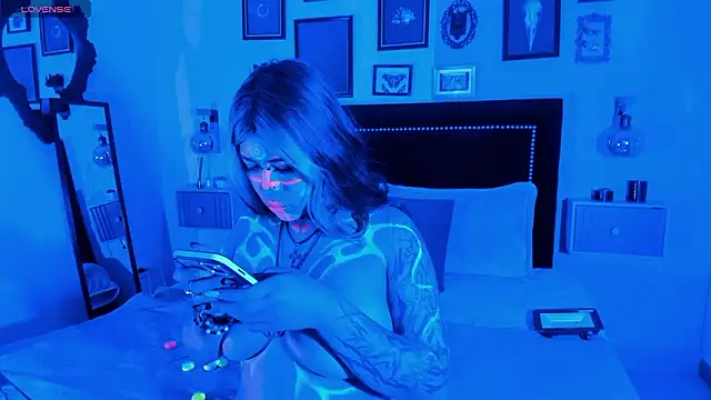 pinkk deemon online show from 02-28-26, 03:24