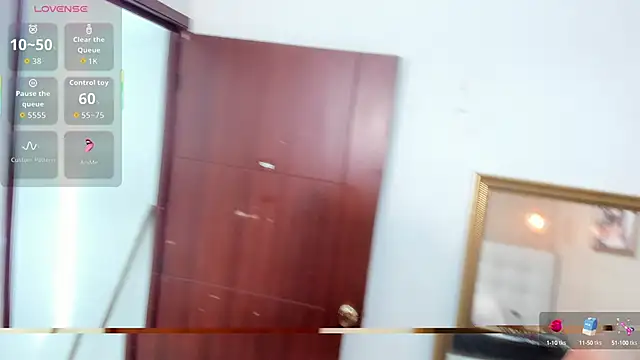 Miladiosa online show from 09-18-25, 11:56