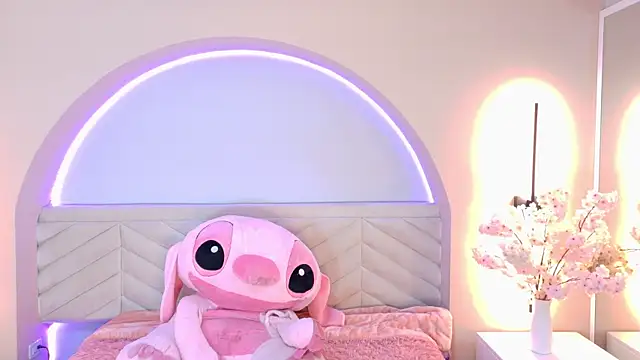 amy miller1 online show from 04-24-26, 08:11