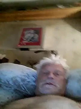 Snapshot of fischnet chatting on 09-12-25, 05:51 fischnet online show from 09-12-25, 05:51