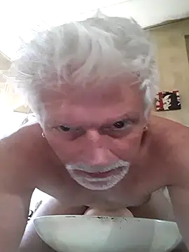 Snapshot of fischnet chatting on 09-16-25, 02:40 fischnet online show from 09-16-25, 02:40