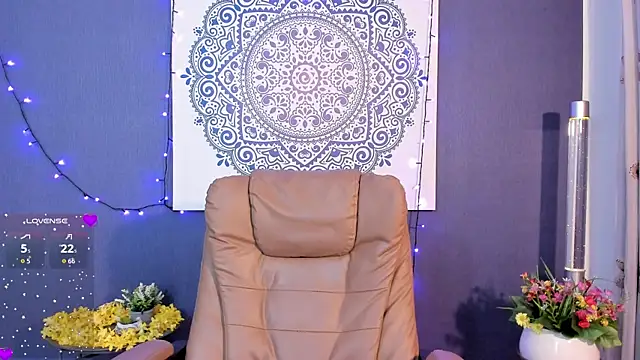 Snapshot of Nova_allen chatting on 09-11-25, 11:27 Nova allen online show from 09-11-25, 11:27