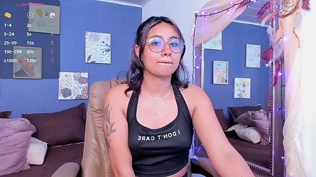 Snapshot of Nova_allen chatting on 10-07-25, 12:08 Nova allen online show from 10-07-25, 12:08