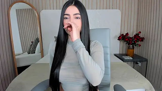 EmelyParker online show from 03-28-26, 09:36