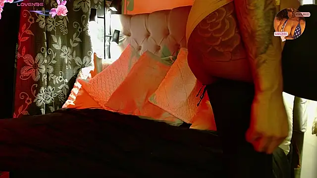 Snapshot of Dulce_Tara chatting on 11-07-25, 05:40 Dulce Tara online show from 11-07-25, 05:40