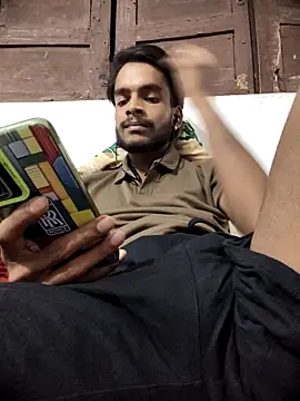 yashuuuu021 online show from 09-17-25, 06:20