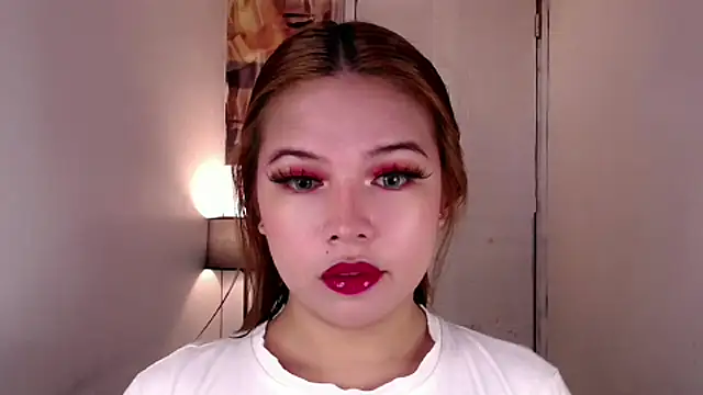 Snapshot of adorabletsforyouxx chatting on 09-15-25, 02:28 adorabletsforyouxx online show from 09-15-25, 02:28