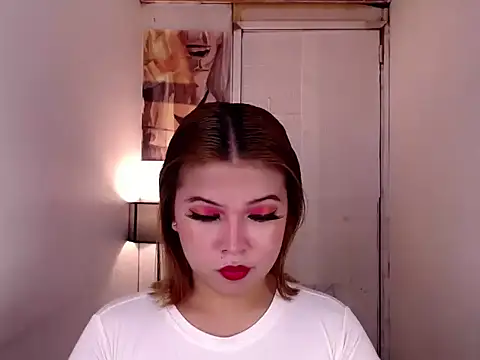 Snapshot of adorabletsforyouxx chatting on 09-19-25, 04:18 adorabletsforyouxx online show from 09-19-25, 04:18