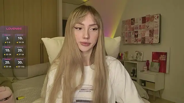 Lunainnk online show from 02-04-26, 01:44