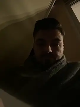 Snapshot of imooLoov chatting on 11-11-25, 08:09 imooLoov online show from 11-11-25, 08:09