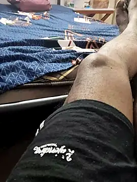 Snapshot of whitelady15 chatting on 09-25-25, 04:00 whitelady15 online show from 09-25-25, 04:00