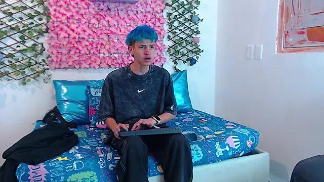 iam lukas   online show from 09-09-25, 03:17