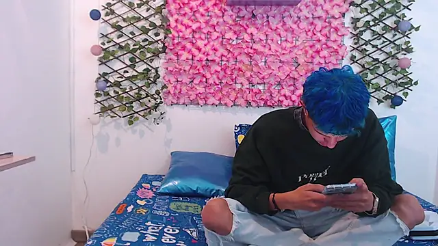 iam lukas   online show from 09-10-25, 02:55