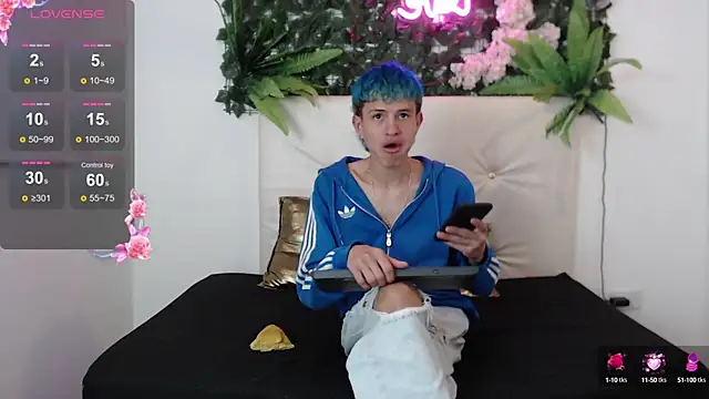 iam lukas   online show from 10-05-25, 01:26