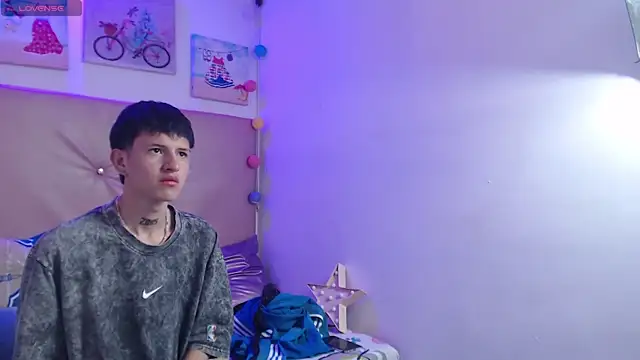 iam lukas   online show from 12-16-25, 04:34