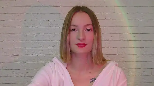 Snapshot of Alice_Sweet_01 chatting on 11-28-25, 02:42 Alice Sweet 01 online show from 11-28-25, 02:42