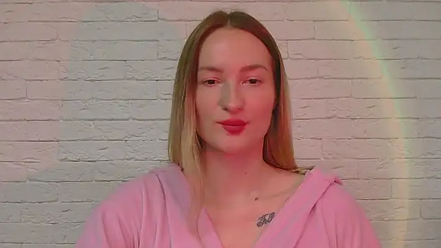 Snapshot of Alice_Sweet_01 chatting on 12-01-25, 02:11 Alice Sweet 01 online show from 12-01-25, 02:11