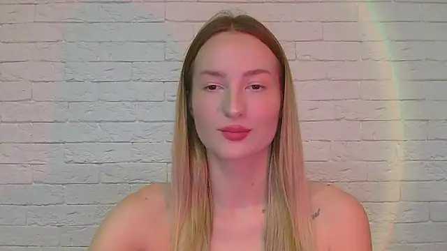 Snapshot of Alice_Sweet_01 chatting on 12-02-25, 02:34 Alice Sweet 01 online show from 12-02-25, 02:34