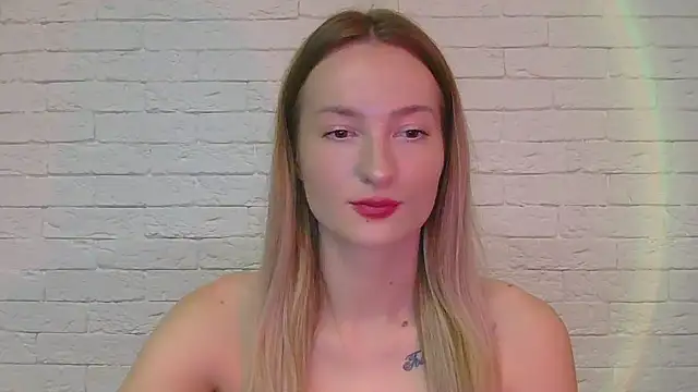 Snapshot of Alice_Sweet_01 chatting on 12-03-25, 07:23 Alice Sweet 01 online show from 12-03-25, 07:23