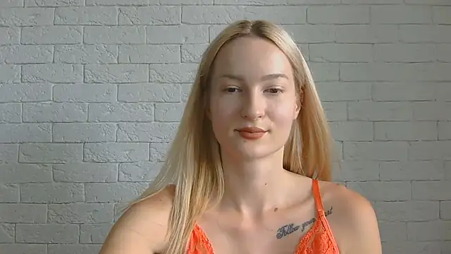 Snapshot of Alice_Sweet_01 chatting on 07-04-26, 09:04 Alice Sweet 01 online show from 07-04-26, 09:04