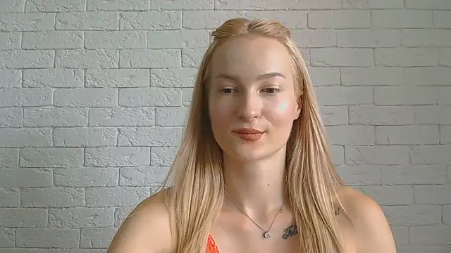 Snapshot of Alice_Sweet_01 chatting on 07-19-26, 11:03 Alice Sweet 01 online show from 07-19-26, 11:03